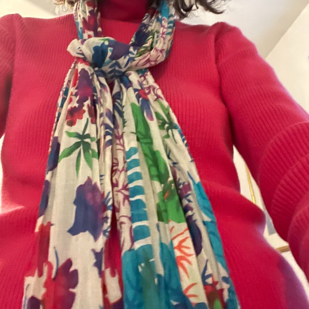 Oversized Cotton Scarf w/tassles